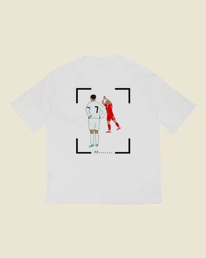 fodboldtrøje rasmus højlund danmark, hvid oversized t-shirt ryg