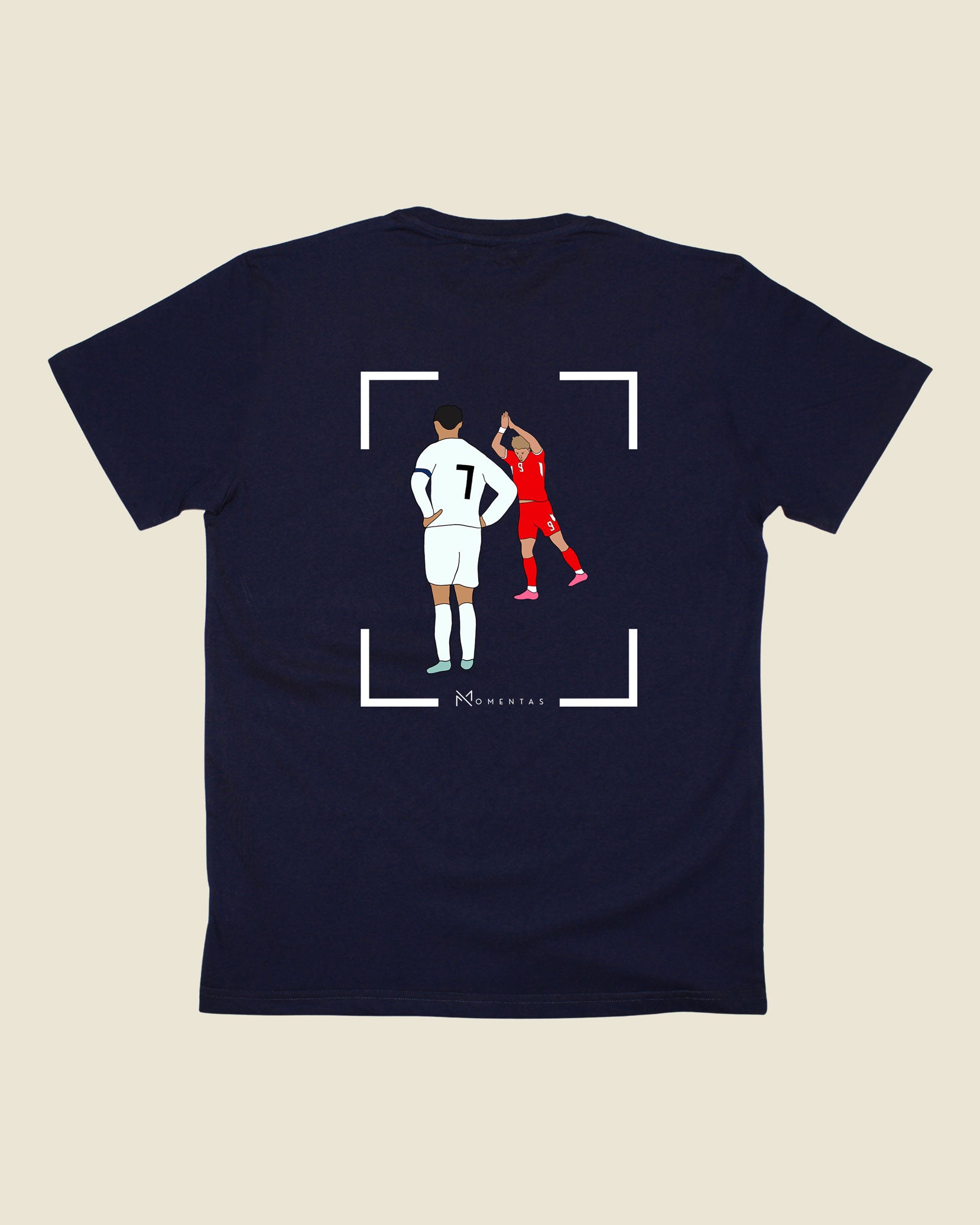 fodboldtrøje rasmus højlund danmark, navyblå t-shirt ryg